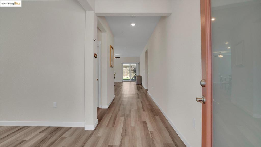 SUMMIT - Residential