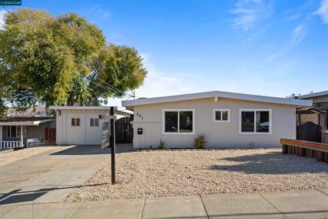 Photo of 221 Los Altos Pl PL, American Canyon, CA 94503 (MLS # 41152483)
