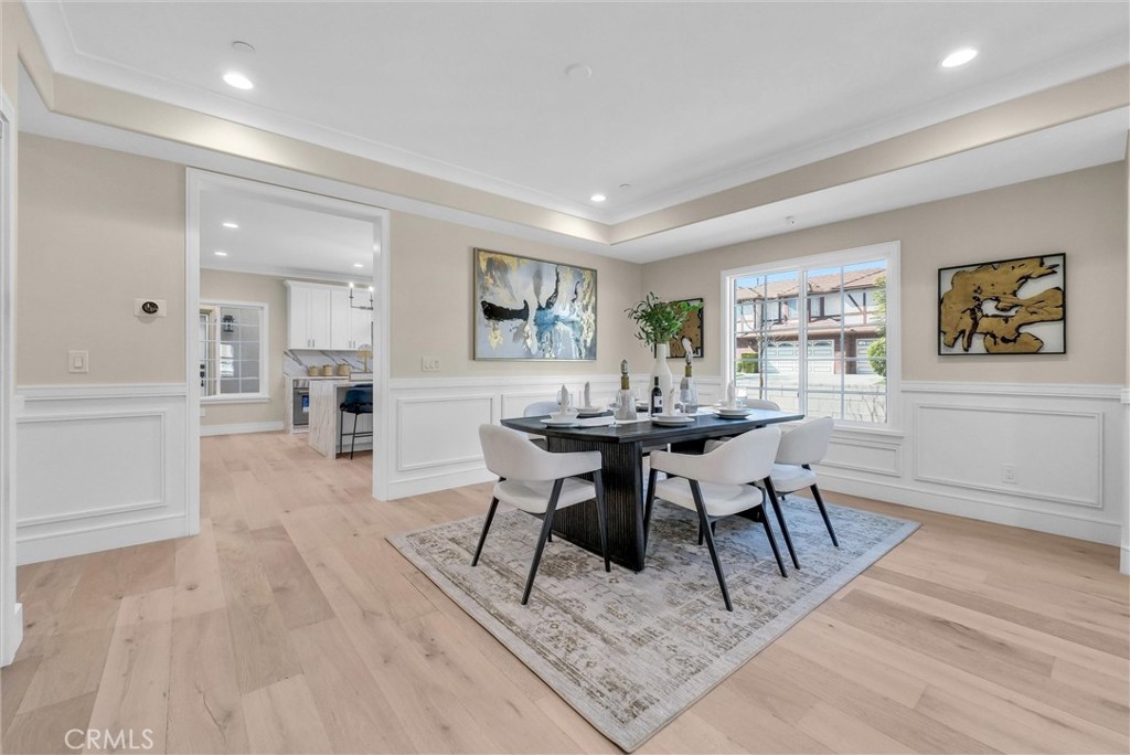 Properties 4 6819 Oak Avenue