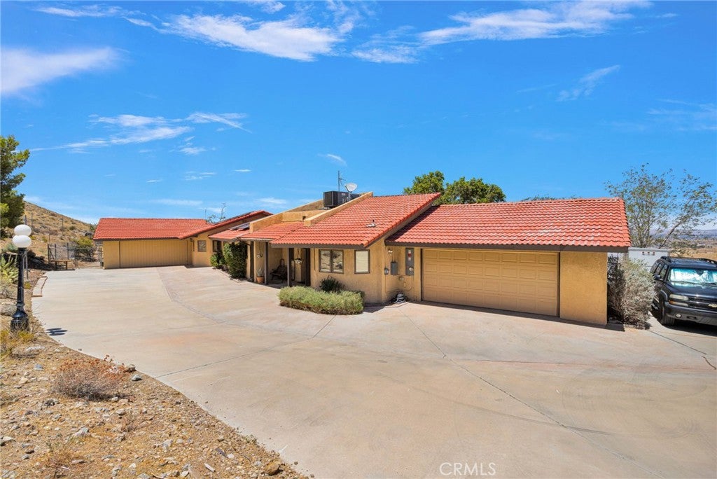8988 Buena Vista