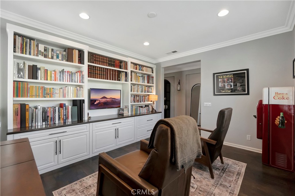 302 Summit Crest Drive