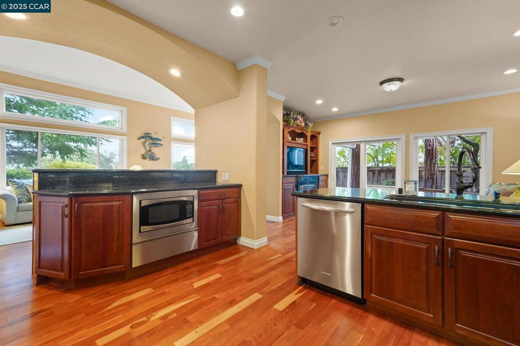 BLACK DIAMOND - Residential