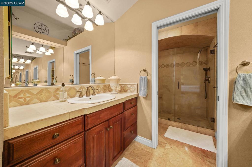 BLACK DIAMOND - Residential