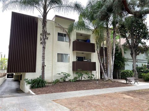 Photo of 1141 Pine St #6, South Pasadena, CA 91030 (MLS # AR25230600) Photo of 1141 Pine St #6, South Pasadena, CA 91030 (MLS # AR25230600)