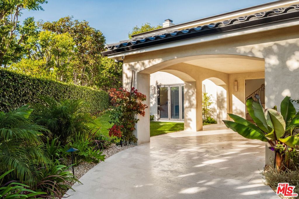 11351 Dona Lisa Drive