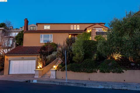 Photo of 5960 Margarido Dr, Oakland, CA 94618 (MLS # 41143753)