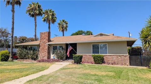 Photo of 401 N La Breda AVE, West Covina, CA 91791 (MLS # AR26162166)