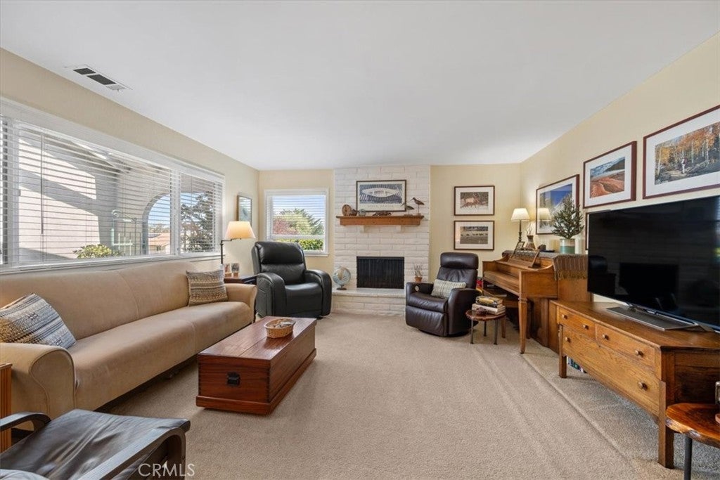 733 Mar Vista