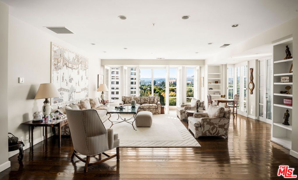 Photo of 10580 Wilshire Boulevard #45, Los Angeles, CA 90024 (MLS # 26632559)