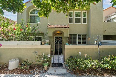 22327 Golden Canyon Chatsworth CA 91311