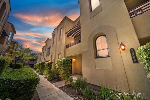 Photo of 2868 Escala CIR, San Diego, CA 92108 (MLS # SR26106913)