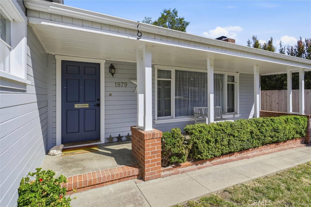 1879 San Luis Drive