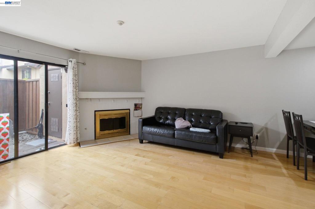 6279 Joaquin Murieta Ave D