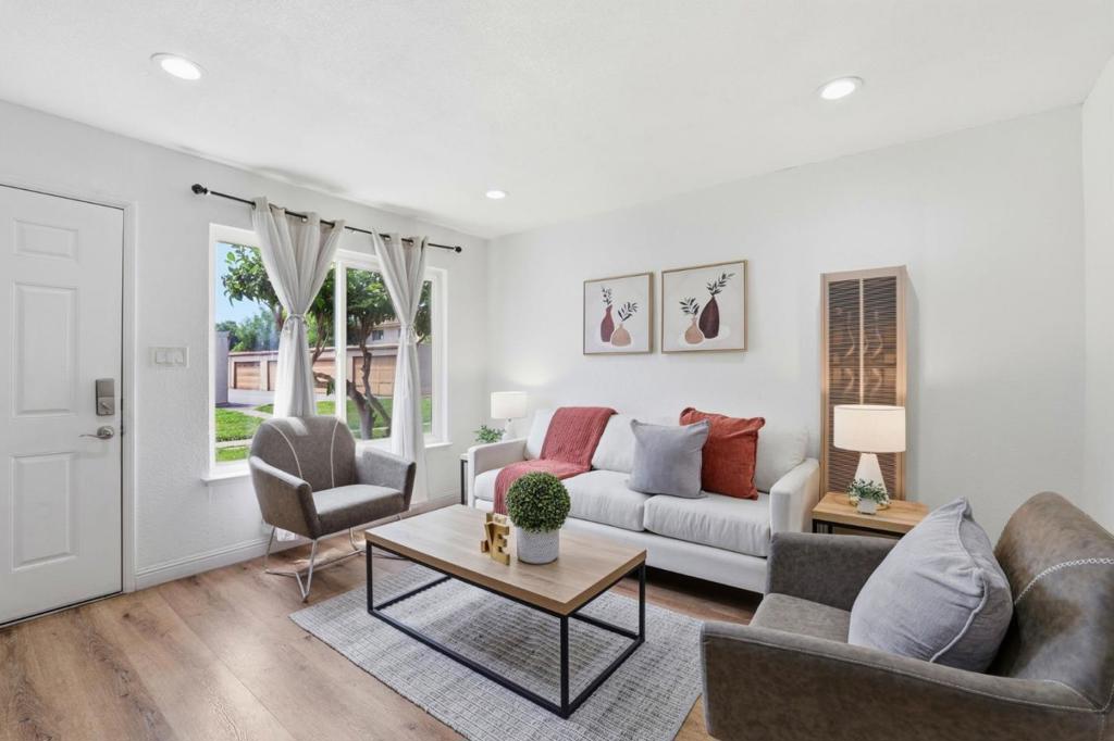 3465 Sassafras Drive