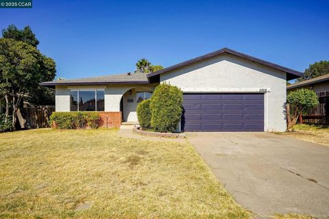 Photo of 2928 El Monte Way Way, Antioch, CA 94509 (MLS # 41108486) Photo of 2928 El Monte Way Way, Antioch, CA 94509 (MLS # 41108486)