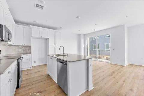 9423 1\/2 N Sepulveda Blvd. Unit 6, North Hills, CA 91343 - MLS#: SR25192704