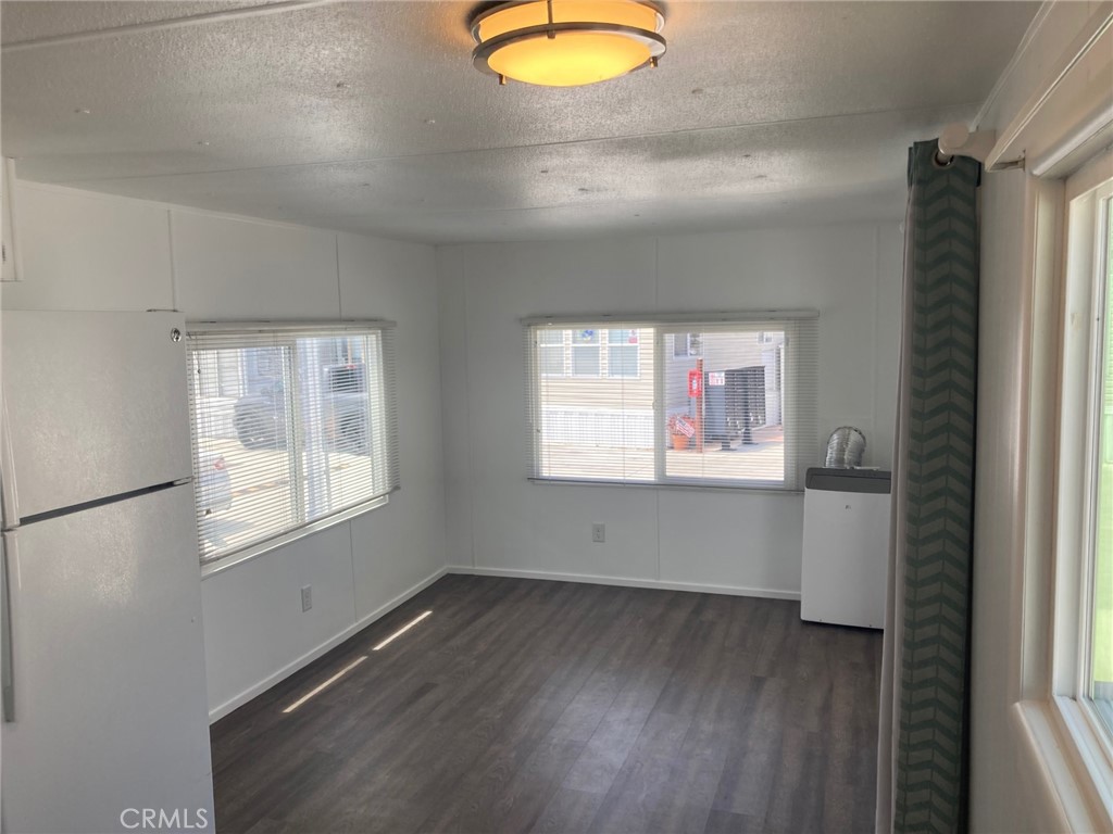 1105 Morro Avenue 6