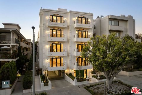 Photo of 11923 Gorham Avenue #101, Los Angeles, CA 90049 (MLS # 26661365)