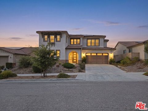 Photo of 25136 Cypress Bluff Drive, Canyon Country, CA 91387 (MLS # 26853693)