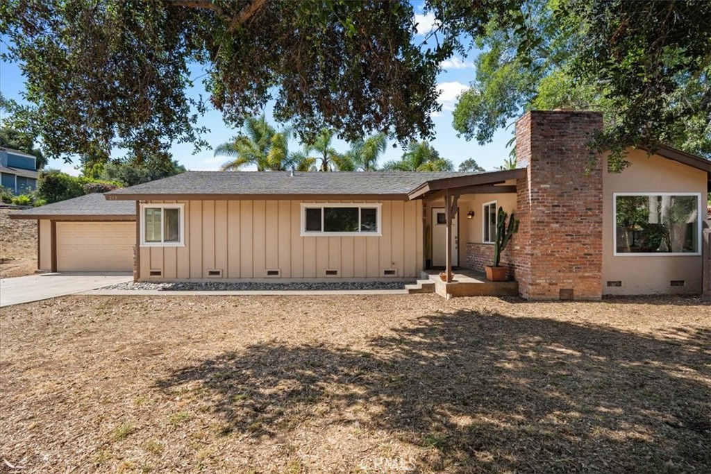 213 Beaumont