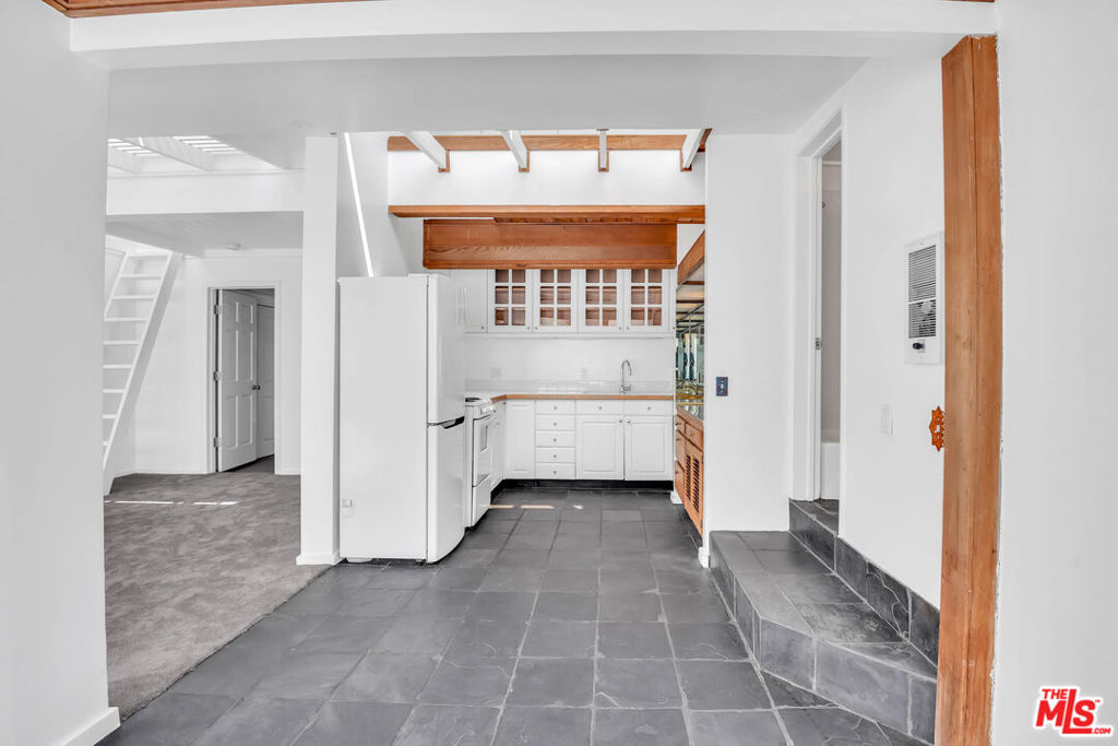 6456 Surfside Way GH