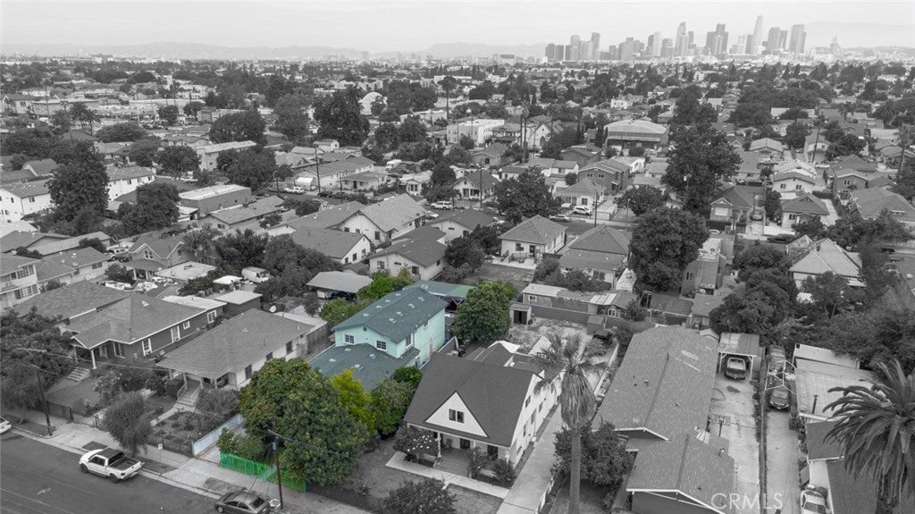 1223 E 46th