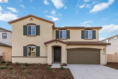 Photo of 337 Frizzante Lane Ln, Manteca, CA 95337 (MLS # 41128678)