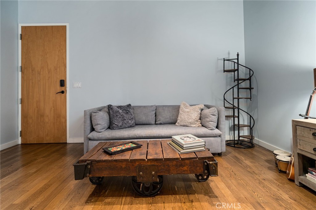 1100 E 3rd Street 205