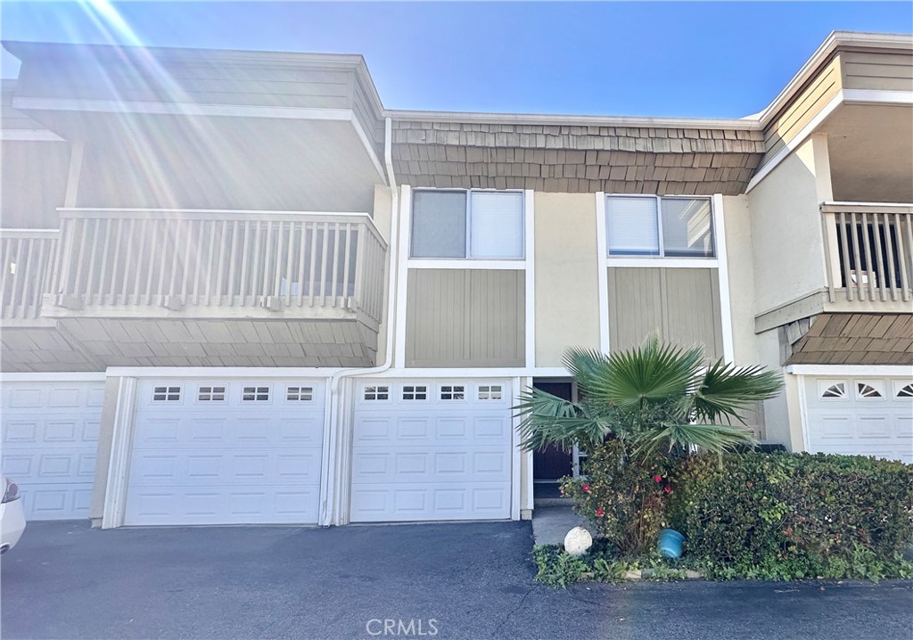 23435 Caminito Lazaro 236