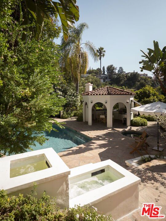 2459 Park Oak Drive