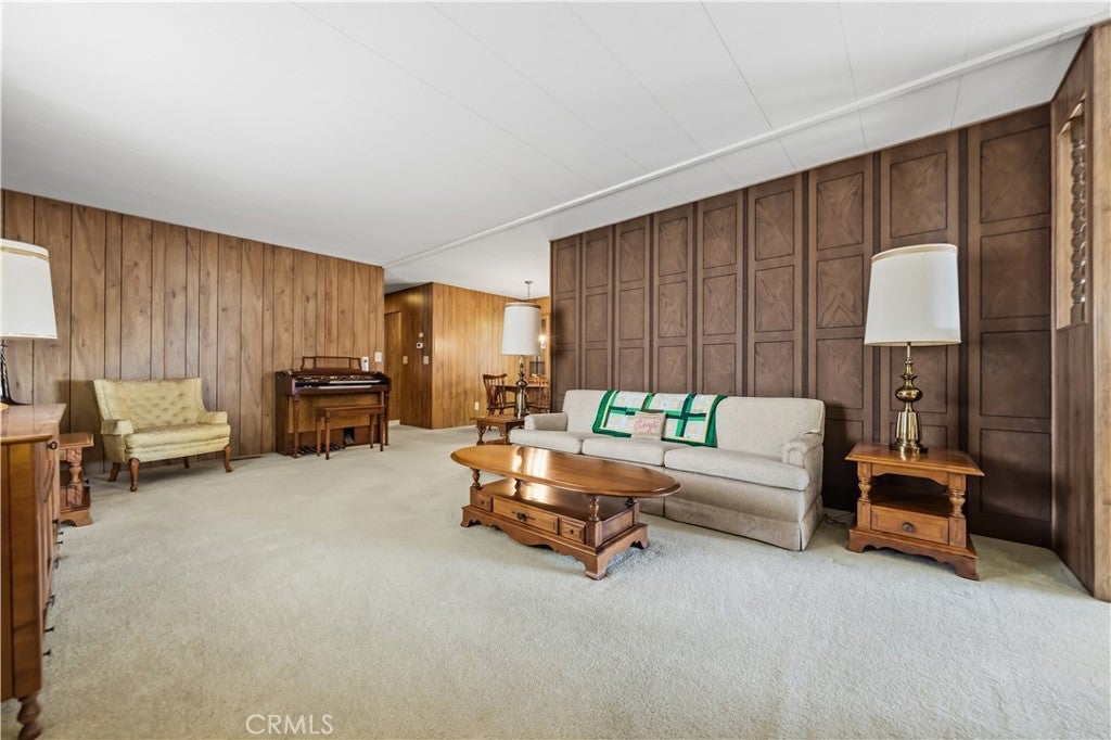 3800 N Bradford 87