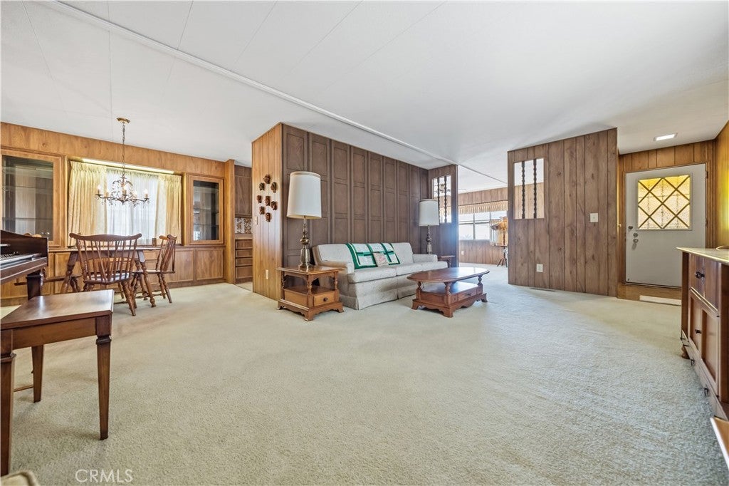 3800 N Bradford 87