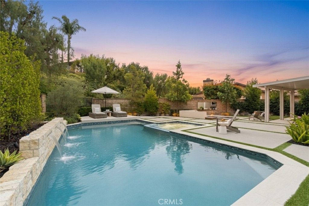 Photo of 21542 Flamenco, Mission Viejo, CA 92692 (MLS # OC25240338)