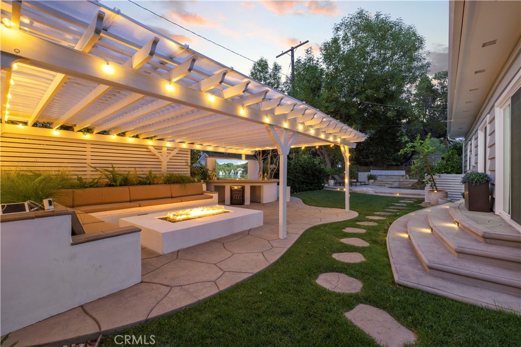 22125 Avenue Morelos