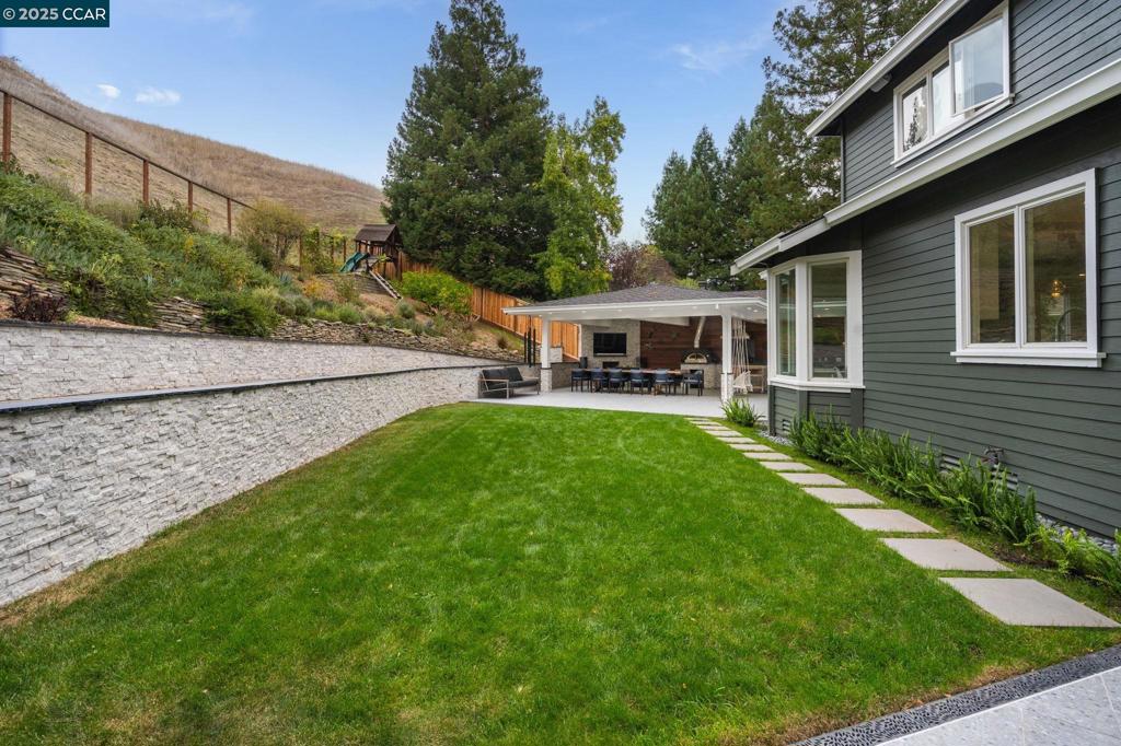 MAGEE RANCH - Residential