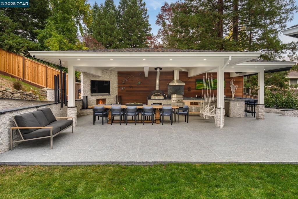 MAGEE RANCH - Residential