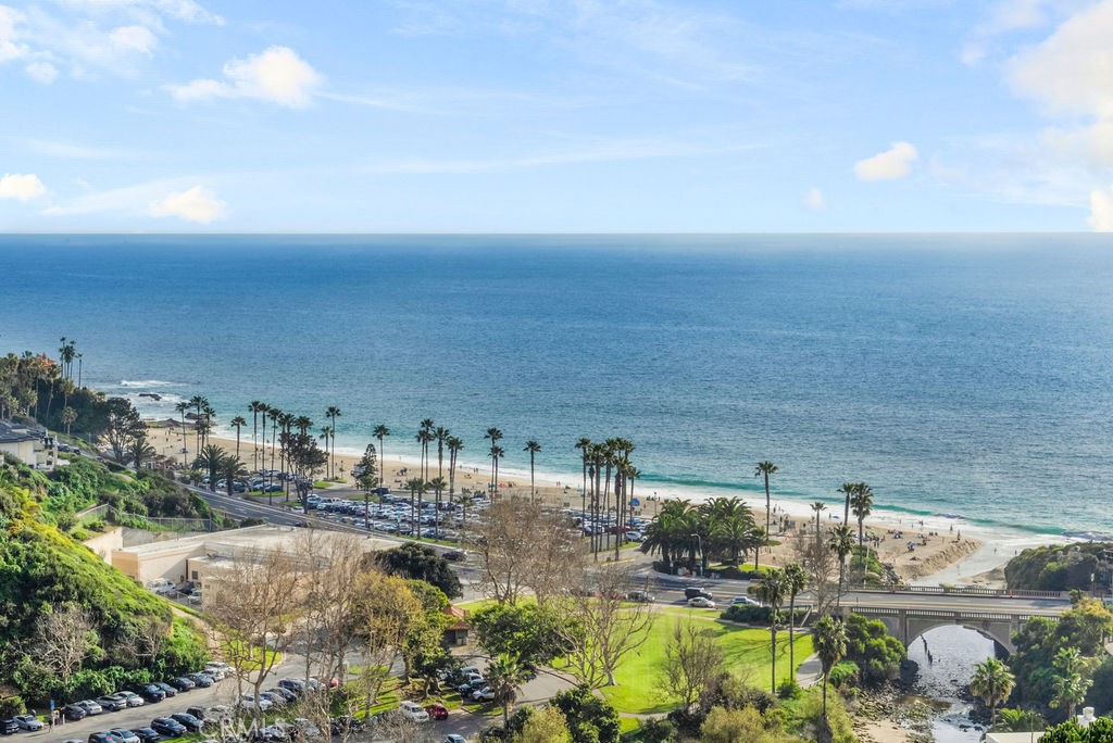 21751 Ocean Vista Dr