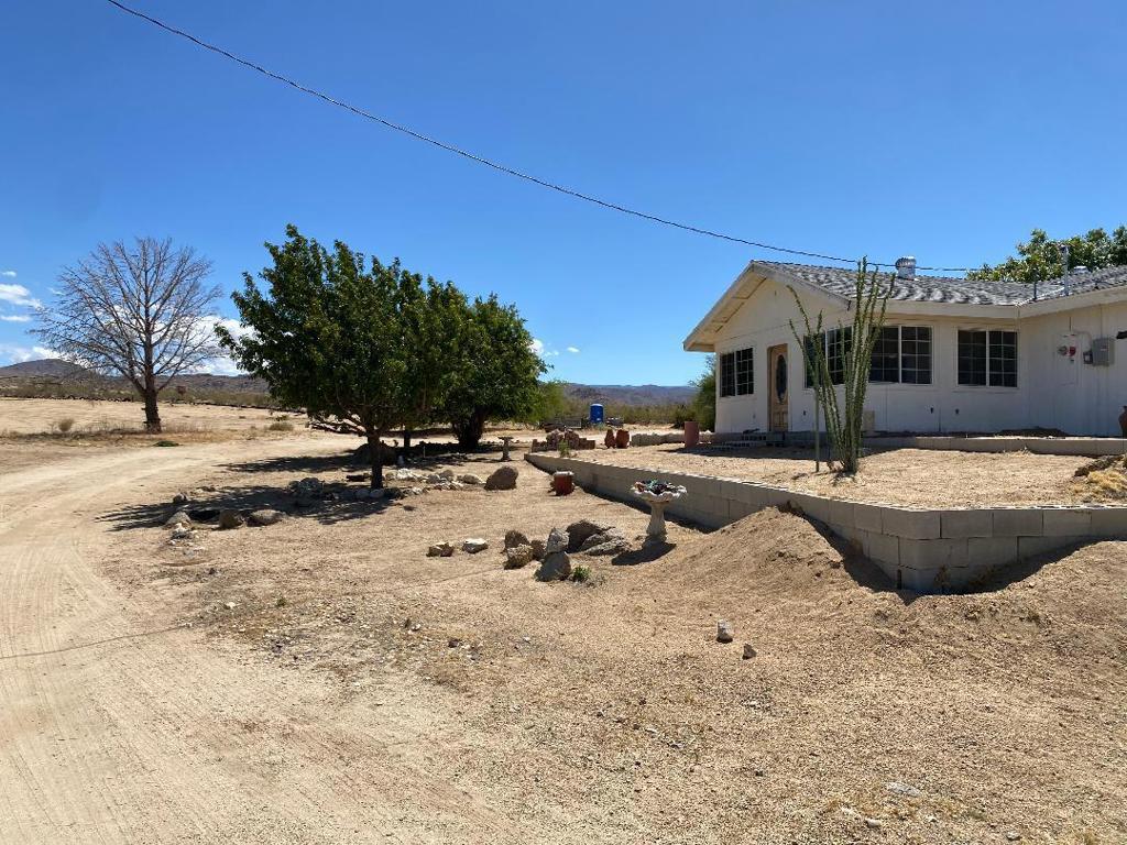 5056 Lazy Lane