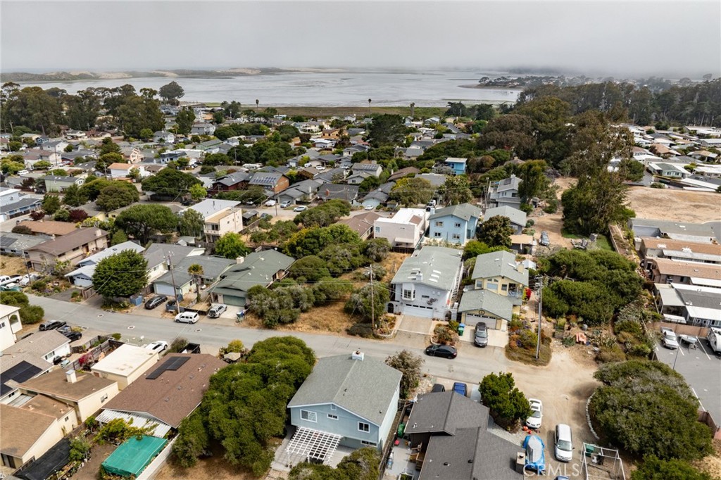 Cuesta by the Sea(590) - Land
