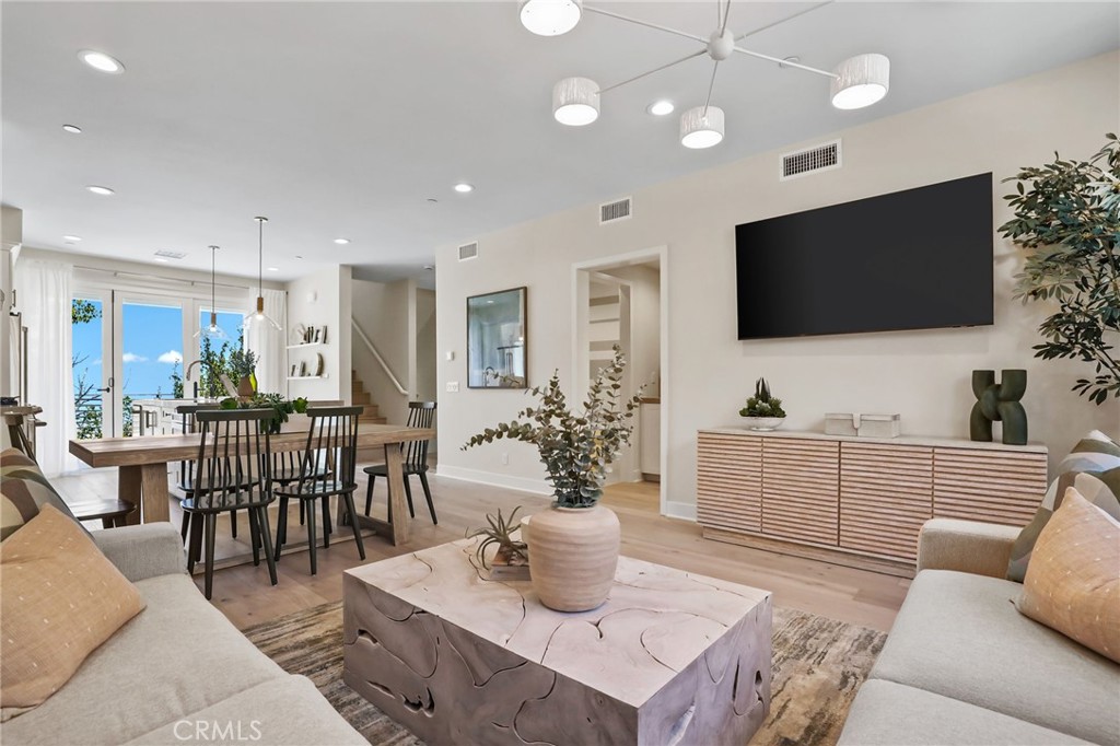 19071 Main Street 113