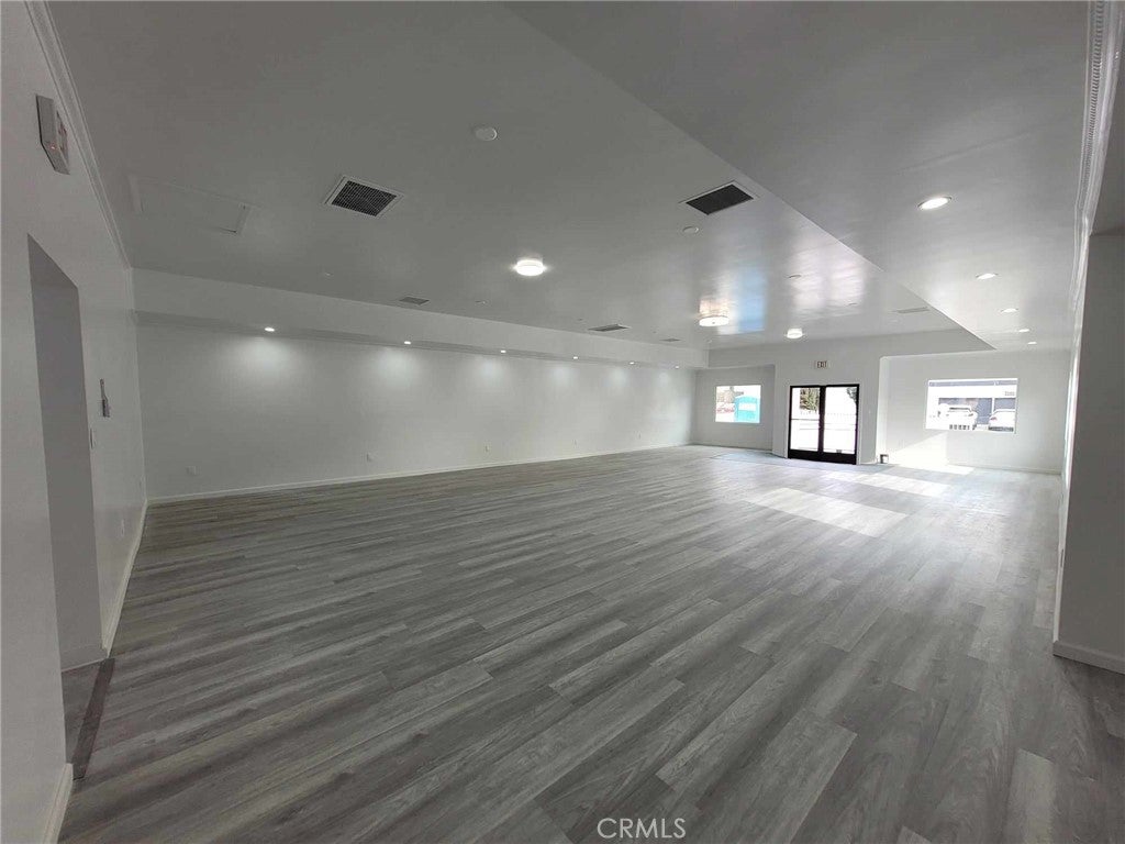 109 N Cedar Street