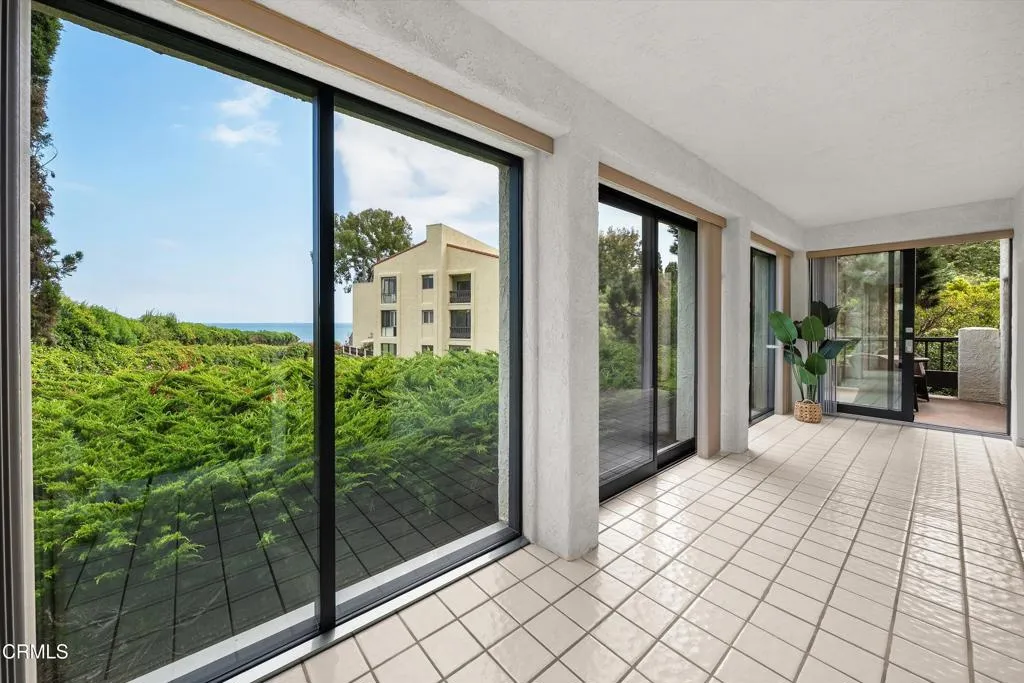 Montecito, California 93108, United States, 2 Bedrooms Bedrooms, ,2 BathroomsBathrooms,Residential,Active,195947