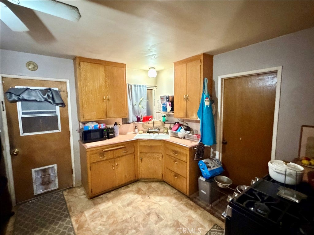 651 N 19th