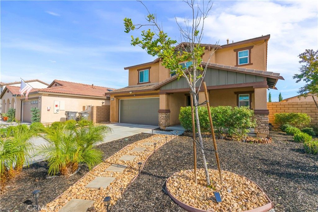 Photo of 29460 Bamboo Court, Winchester, CA 92596 (MLS # SW25267104)