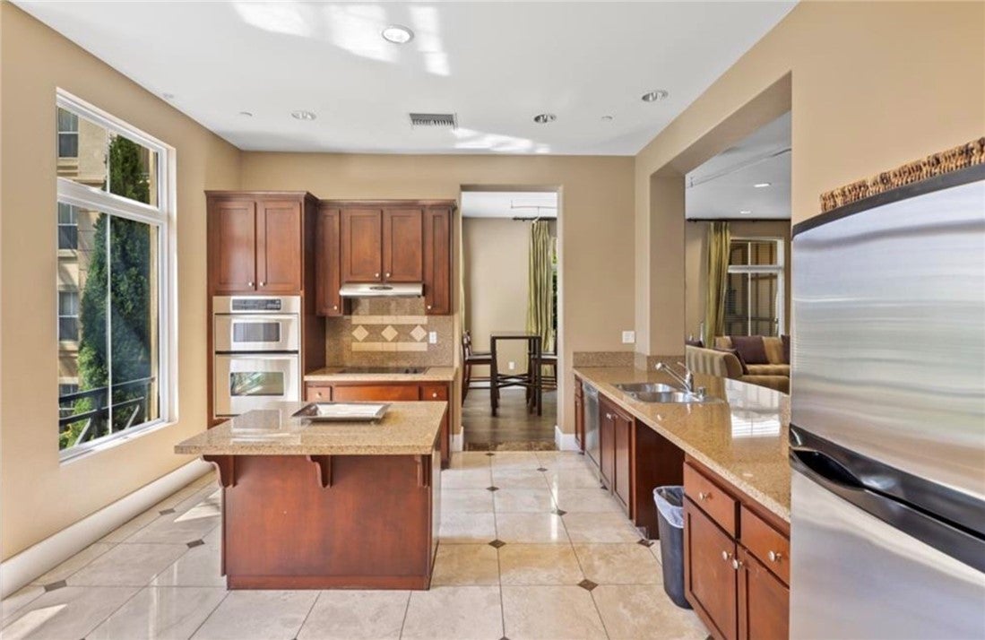2120 Watermarke, Irvine CA 92612 - Photo 37
