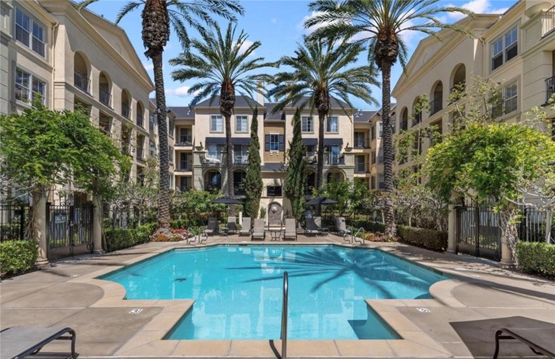 2120 Watermarke, Irvine CA 92612 - Photo 31