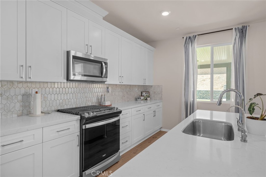 The Fairways at Beaumont - Residential