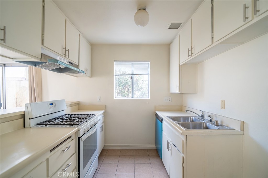 n/a - Residential Lease