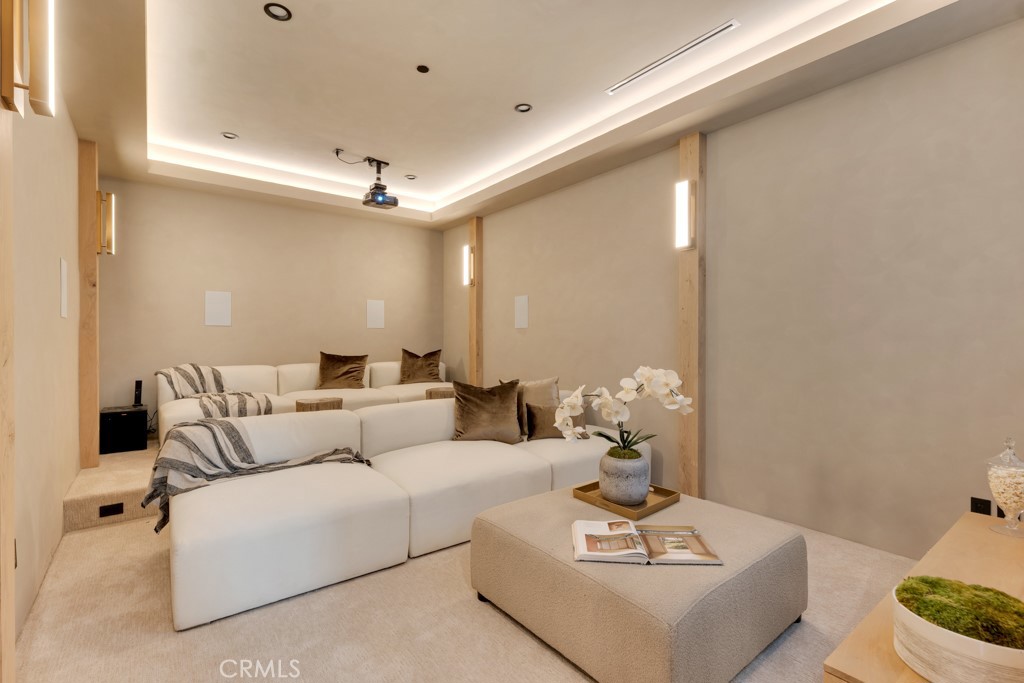 13024 Bloomfield Street