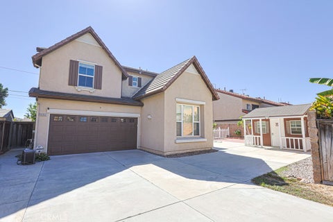 Photo of 13312 Michael Rainford Cir, Garden Grove, CA 92843 (MLS # OC26221482)